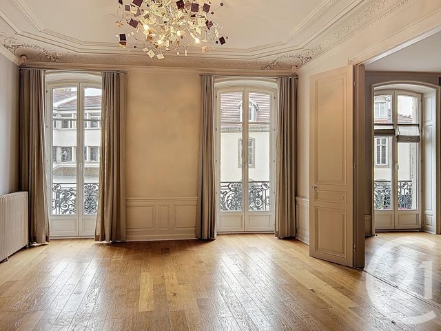 Appartement F6 &agrave; vendre - 6 pi&egrave;ces - 155,87 m2 - Epinal - 88 - LORRAINE