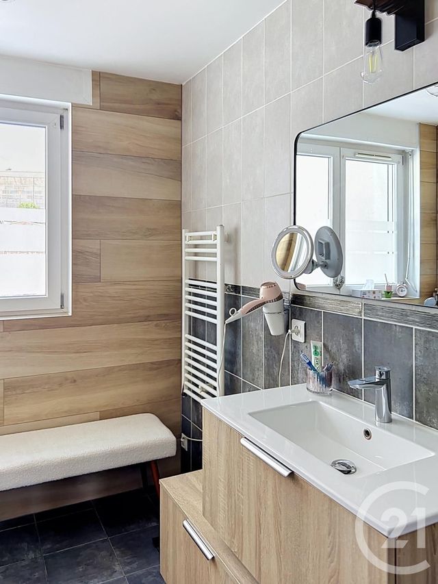 Appartement &agrave; vendre - 4 pi&egrave;ces - 166,59 m2 - Epinal - 88 - LORRAINE