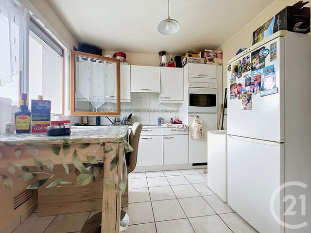 Appartement Studio &agrave; vendre - 32 pi&egrave;ces - 32 m2 - Epinal - 88 - LORRAINE
