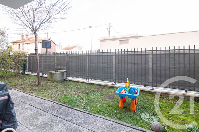 Appartement F3 &agrave; vendre - 3 pi&egrave;ces - 60 m2 - Le Plessis Bouchard - 95 - ILE-DE-FRANCE