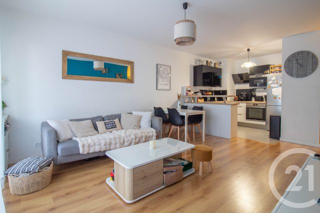 Appartement F3 &agrave; vendre - 3 pi&egrave;ces - 60 m2 - Le Plessis Bouchard - 95 - ILE-DE-FRANCE