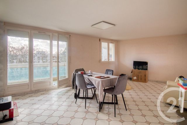 Appartement F5 &agrave; vendre - 5 pi&egrave;ces - 87,24 m2 - Ermont - 95 - ILE-DE-FRANCE