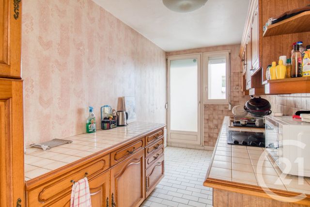 Appartement F5 &agrave; vendre - 5 pi&egrave;ces - 87,24 m2 - Ermont - 95 - ILE-DE-FRANCE