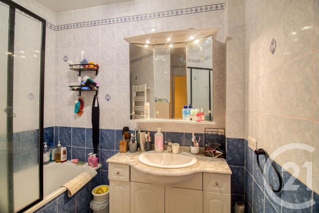 Appartement F4 &agrave; vendre - 4 pi&egrave;ces - 88,20 m2 - Ermont - 95 - ILE-DE-FRANCE