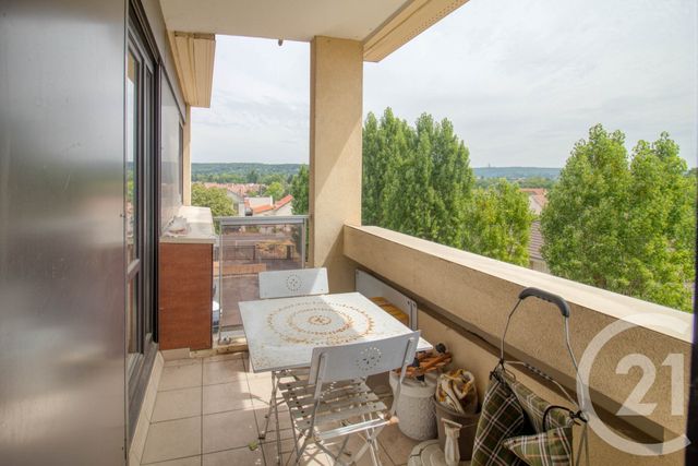 Appartement F4 &agrave; vendre - 4 pi&egrave;ces - 79,11 m2 - Le Plessis Bouchard - 95 - ILE-DE-FRANCE
