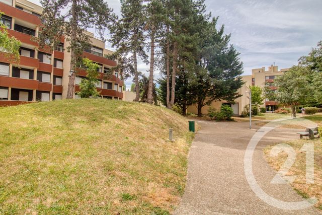 Appartement F4 &agrave; vendre - 4 pi&egrave;ces - 79,11 m2 - Le Plessis Bouchard - 95 - ILE-DE-FRANCE