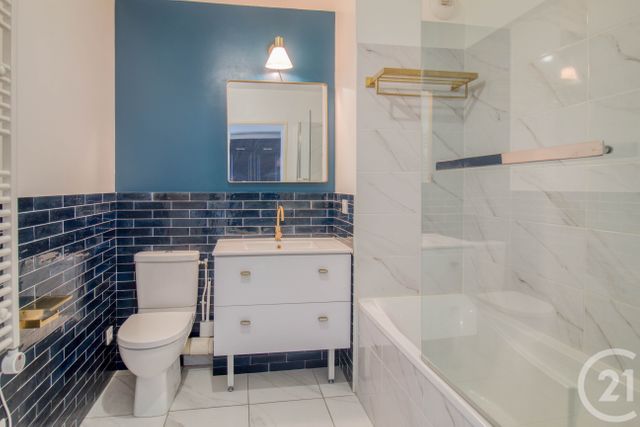 Appartement F3 &agrave; louer - 3 pi&egrave;ces - 66,52 m2 - Colombes - 92 - ILE-DE-FRANCE
