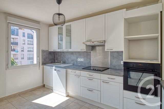 Appartement F3 &agrave; louer - 3 pi&egrave;ces - 66,58 m2 - Ermont - 95 - ILE-DE-FRANCE
