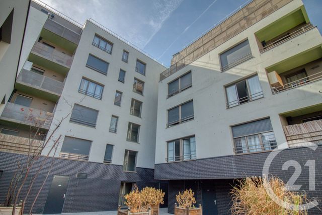 Appartement F3 &agrave; louer - 3 pi&egrave;ces - 60,78 m2 - Epinay Sur Seine - 93 - ILE-DE-FRANCE