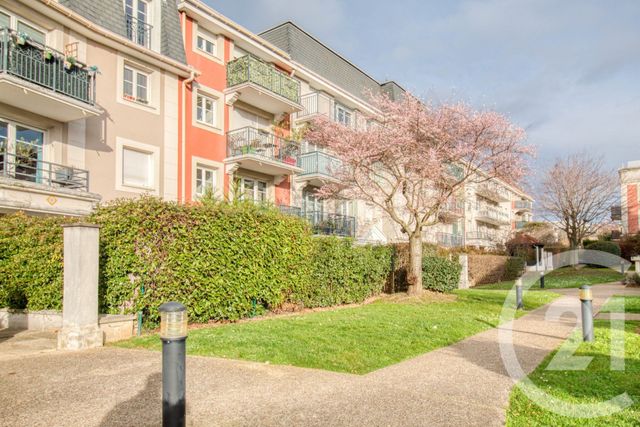 Appartement F3 &agrave; louer - 3 pi&egrave;ces - 63,70 m2 - St Gratien - 95 - ILE-DE-FRANCE