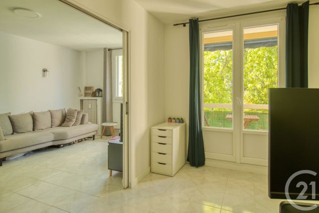 Appartement F3 &agrave; louer - 3 pi&egrave;ces - 55,10 m2 - Ermont - 95 - ILE-DE-FRANCE