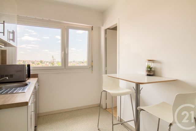 Appartement F4 à vendre - 4 pièces - 87,05 m2 - Ermont - 95 - ILE-DE-FRANCE