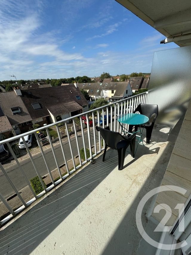 Appartement F1 &agrave; louer - 1 pi&egrave;ce - 28 m2 - Le Plessis Belleville - 60 - PICARDIE