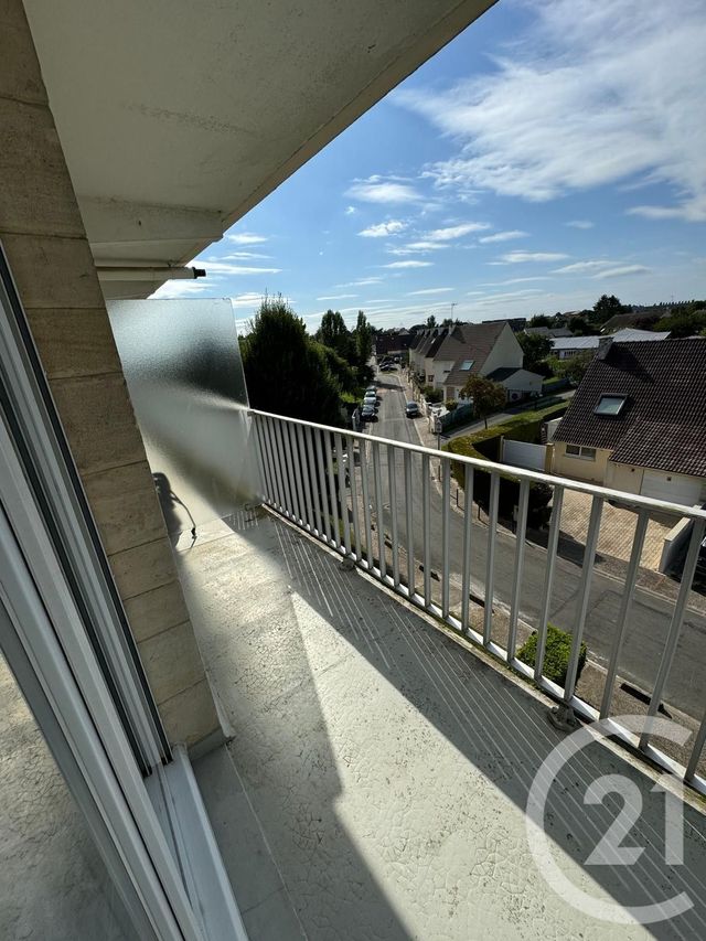 Appartement F1 &agrave; louer - 1 pi&egrave;ce - 28 m2 - Le Plessis Belleville - 60 - PICARDIE