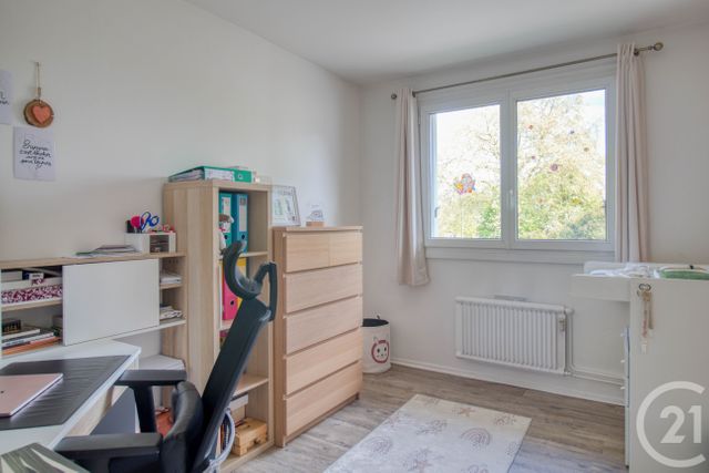 Appartement F4 &agrave; vendre - 3 pi&egrave;ces - 65 m2 - Ermont - 95 - ILE-DE-FRANCE