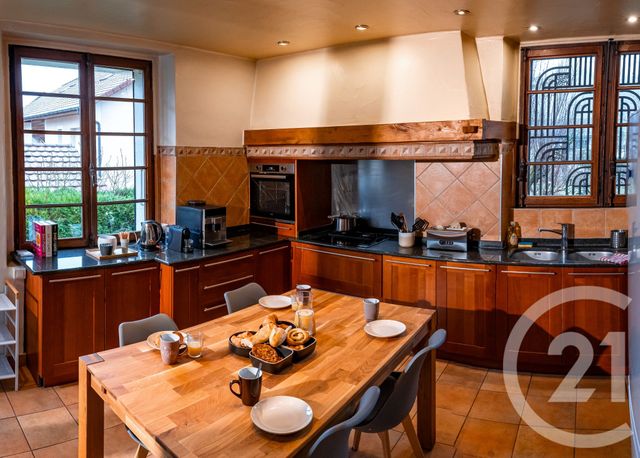 Maison &agrave; vendre - 9 pi&egrave;ces - 245 m2 - Cluses - 74 - RHONE-ALPES