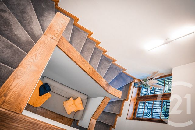 Maison &agrave; vendre - 9 pi&egrave;ces - 245 m2 - Cluses - 74 - RHONE-ALPES