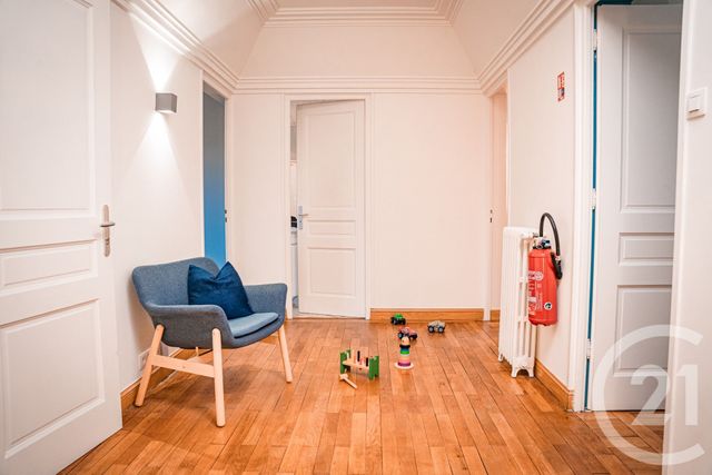 Maison &agrave; vendre - 9 pi&egrave;ces - 245 m2 - Cluses - 74 - RHONE-ALPES