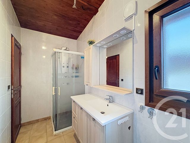 Maison à vendre - 6 pièces - 119 m2 - Cluses - 74 - RHONE-ALPES