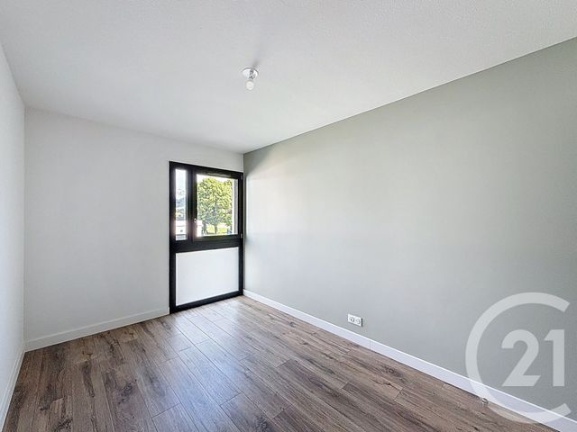 Appartement à vendre - 4 pièces - 84,45 m2 - Taninges - 74 - RHONE-ALPES