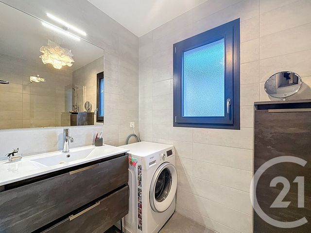 Appartement &agrave; louer - 2 pi&egrave;ces - 49,75 m2 - Taninges - 74 - RHONE-ALPES