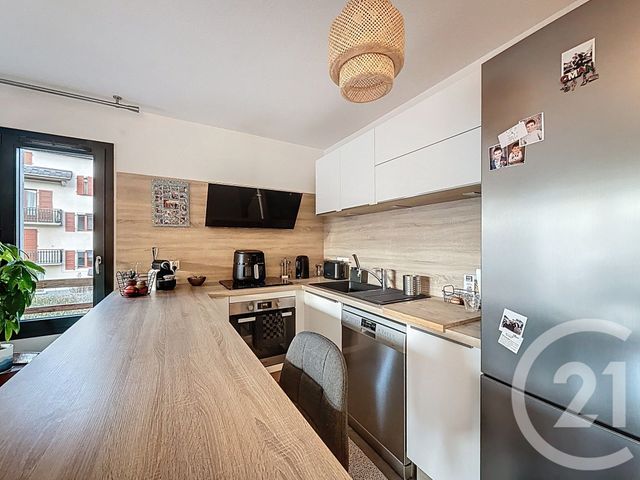 Appartement &agrave; louer - 2 pi&egrave;ces - 49,75 m2 - Taninges - 74 - RHONE-ALPES