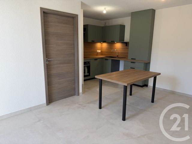 Appartement T2 &agrave; louer - 2 pi&egrave;ces - 46,59 m2 - Taninges - 74 - RHONE-ALPES