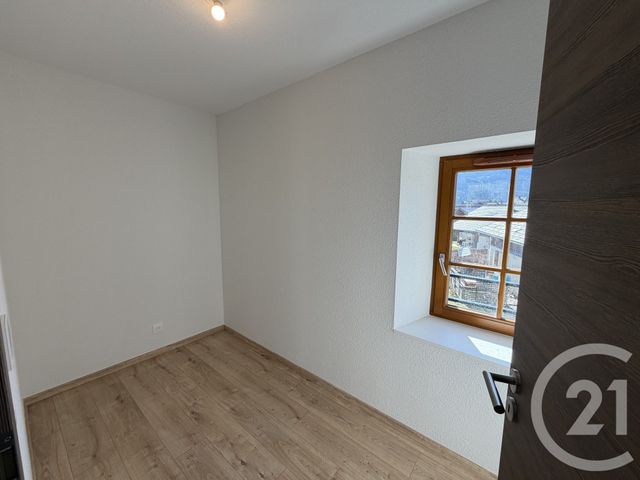 Appartement T2 &agrave; louer - 2 pi&egrave;ces - 46,59 m2 - Taninges - 74 - RHONE-ALPES