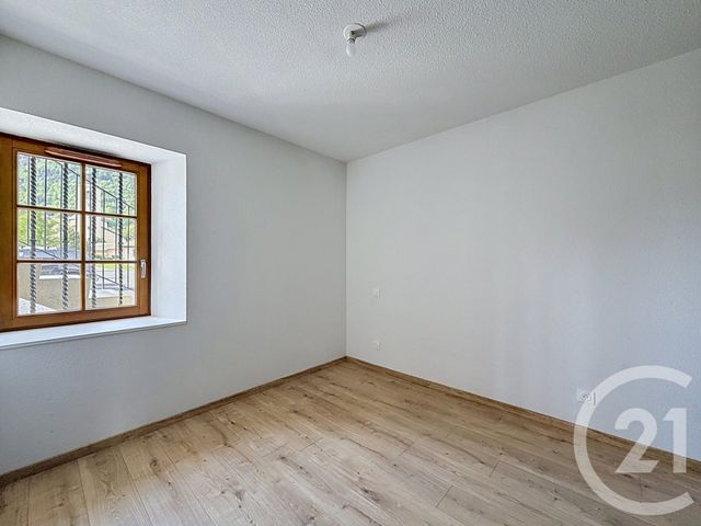Appartement T3 &agrave; louer - 3 pi&egrave;ces - 51,06 m2 - Taninges - 74 - RHONE-ALPES