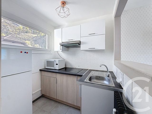Appartement F2 &agrave; vendre - 2 pi&egrave;ces - 33 m2 - Cluses - 74 - RHONE-ALPES