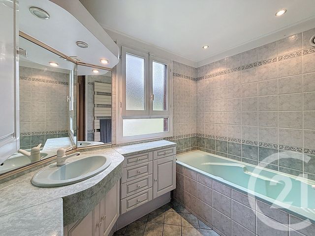 Maison &agrave; vendre - 7 pi&egrave;ces - 148 m2 - Taninges - 74 - RHONE-ALPES