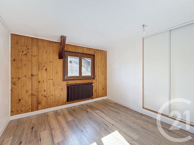 Appartement T5 &agrave; louer - 6 pi&egrave;ces - 133 m2 - Taninges - 74 - RHONE-ALPES