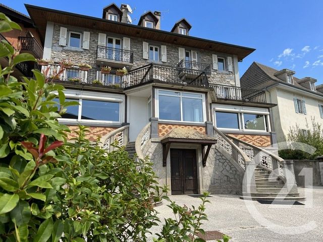 Appartement 3 pièces 72 m² · à Taninges · 71,6 m² · 160 000 €