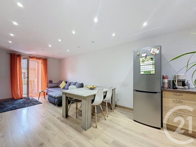 Appartement &agrave; vendre - 3 pi&egrave;ces - 60,96 m2 - Taninges - 74 - RHONE-ALPES
