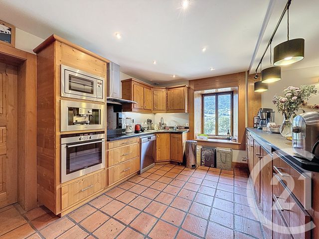 Maison à vendre - 7 pièces - 246,08 m2 - Taninges - 74 - RHONE-ALPES