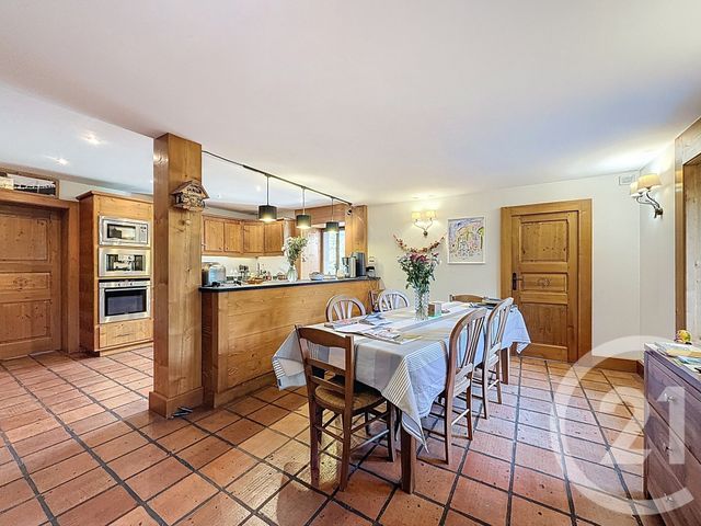 Maison à vendre - 7 pièces - 246,08 m2 - Taninges - 74 - RHONE-ALPES