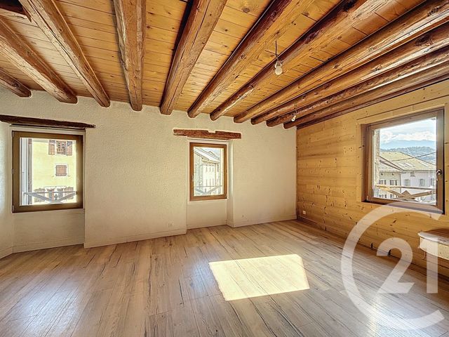 Appartement T5 à vendre - 6 pièces - 133 m2 - Taninges - 74 - RHONE-ALPES