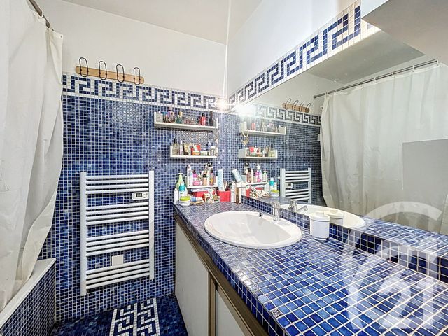 Appartement à vendre - 2 pièces - 46,40 m2 - Maubec - 84 - PROVENCE-ALPES-COTE-D-AZUR