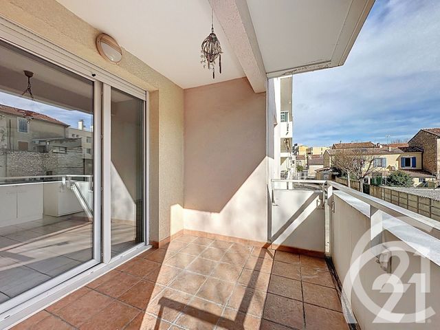 Appartement F2 &agrave; vendre - 2 pi&egrave;ces - 42,81 m2 - Cavaillon - 84 - PROVENCE-ALPES-COTE-D-AZUR