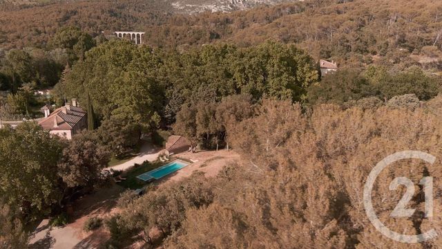 Maison &agrave; vendre - 20 pi&egrave;ces - 850 m2 - Fontaine De Vaucluse - 84 - PROVENCE-ALPES-COTE-D-AZUR