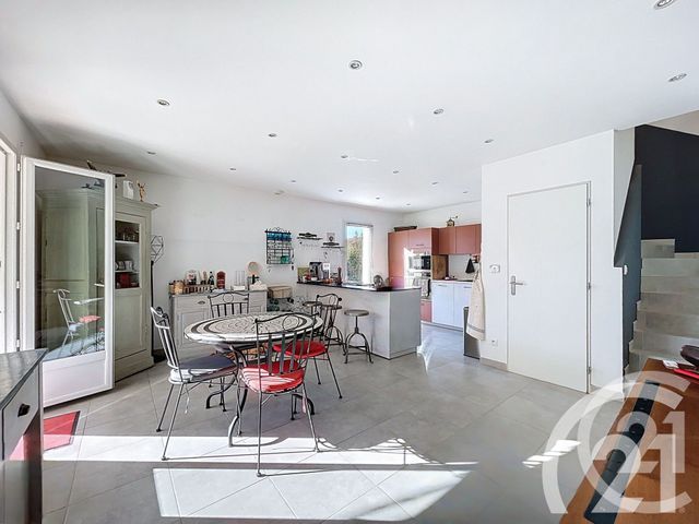 Maison &agrave; vendre - 5 pi&egrave;ces - 113 m2 - Robion - 84 - PROVENCE-ALPES-COTE-D-AZUR