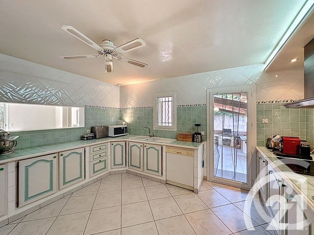 Maison à vendre - 5 pièces - 128,85 m2 - Maubec - 84 - PROVENCE-ALPES-COTE-D-AZUR