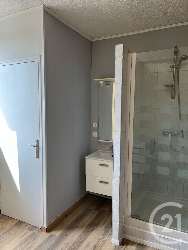 Appartement Studio &agrave; louer - 1 pi&egrave;ce - 16 m2 - Loos - 59 - NORD-PAS-DE-CALAIS