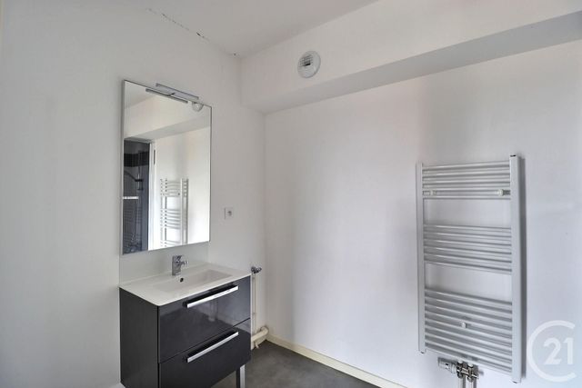 Appartement T3 &agrave; louer - 3 pi&egrave;ces - 63,84 m2 - Haubourdin - 59 - NORD-PAS-DE-CALAIS