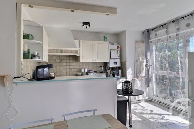 Appartement T3 &agrave; louer - 3 pi&egrave;ces - 61,78 m2 - Lille - 59 - NORD-PAS-DE-CALAIS