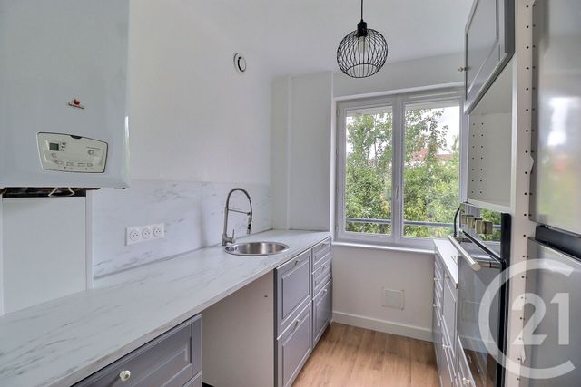 Appartement T3 &agrave; louer - 3 pi&egrave;ces - 61,13 m2 - Lille - 59 - NORD-PAS-DE-CALAIS