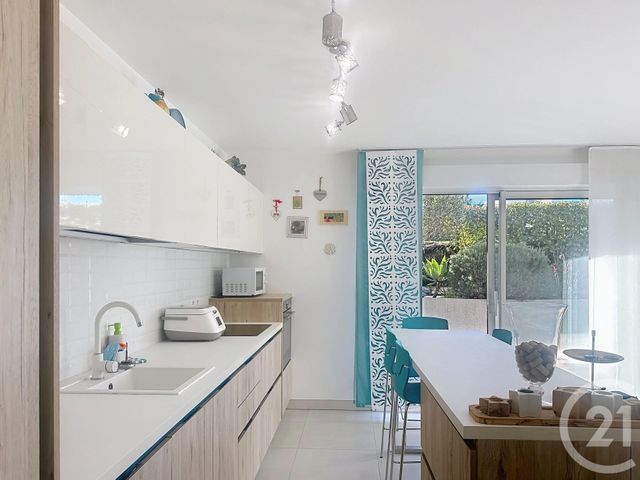 Appartement F2 &agrave; vendre - 2 pi&egrave;ces - 47,51 m2 - Antibes - 06 - PROVENCE-ALPES-COTE-D-AZUR