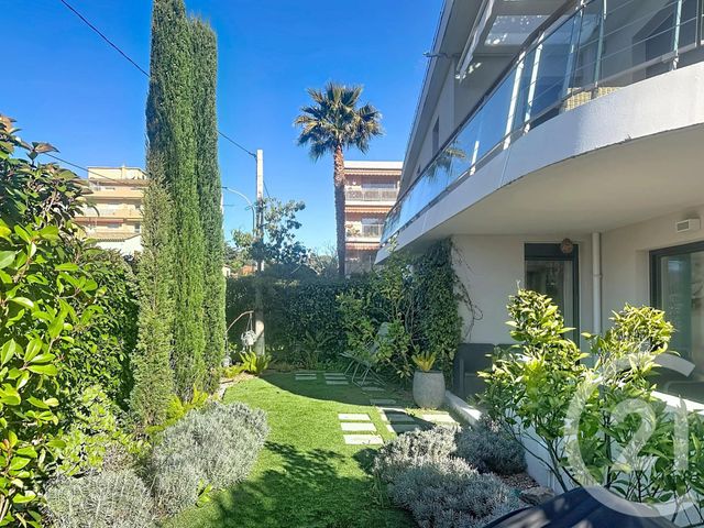 Appartement F2 &agrave; vendre - 2 pi&egrave;ces - 47,51 m2 - Antibes - 06 - PROVENCE-ALPES-COTE-D-AZUR
