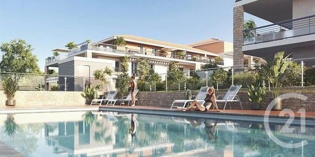 Appartement &agrave; vendre - 3 pi&egrave;ces - 63,07 m2 - Le Golfe Juan - 06 - PROVENCE-ALPES-COTE-D-AZUR