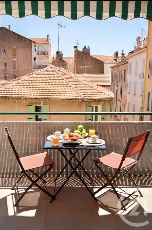 Appartement F2 &agrave; vendre - 3 pi&egrave;ces - 64,19 m2 - Cannes - 06 - PROVENCE-ALPES-COTE-D-AZUR